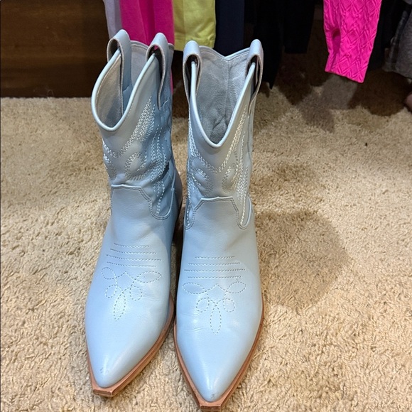 Zahara Boot - Picture 7 of 10